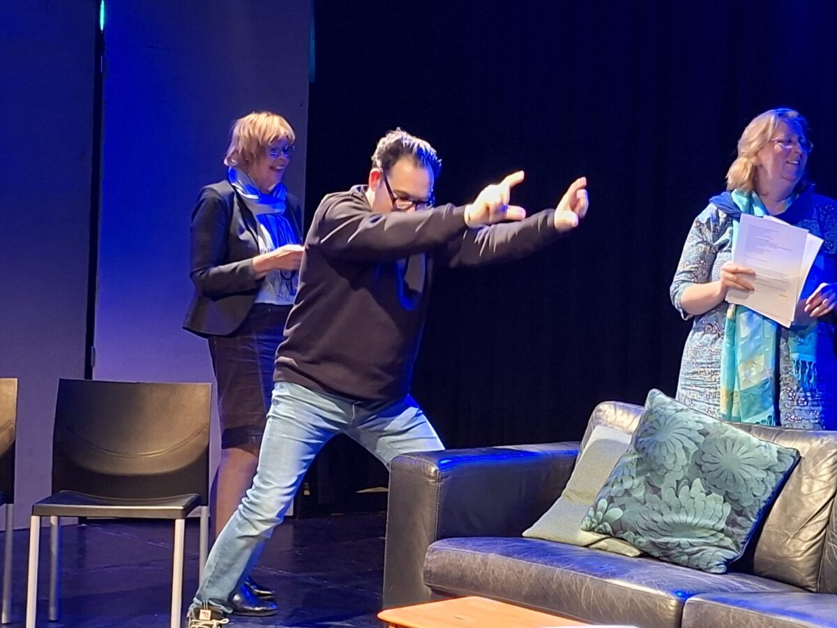 GESPEELD: BURGERWACHT